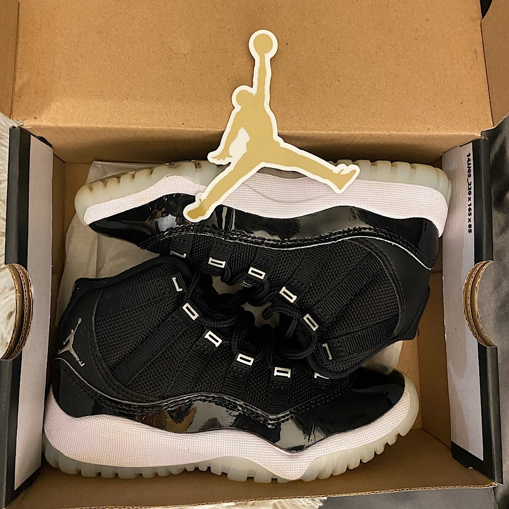 JORDAN 1 MID (PS)